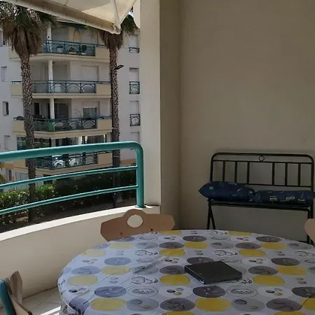 Port Open 2 Pieces 40m2 Apartment Frejus