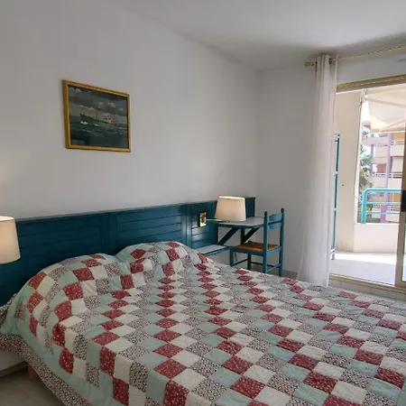 Port Open 2 Pieces 40m2